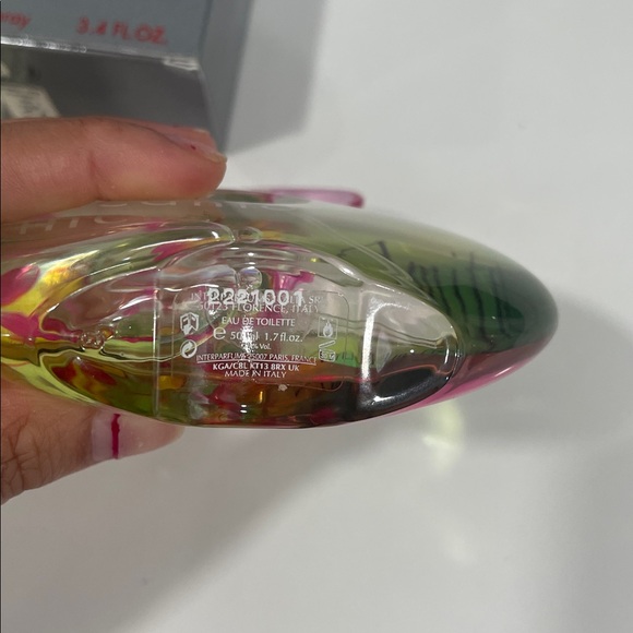 Salvatore ferragammo perfume - Picture 3 of 3